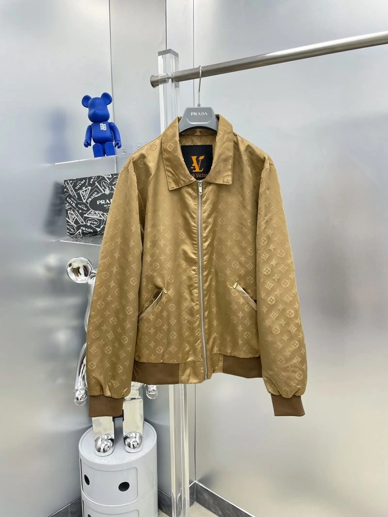 Louis Vuitton Outwear Premium 137555