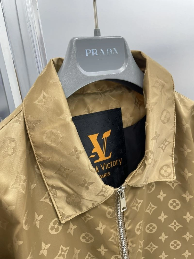 Louis Vuitton Outwear Premium 137555