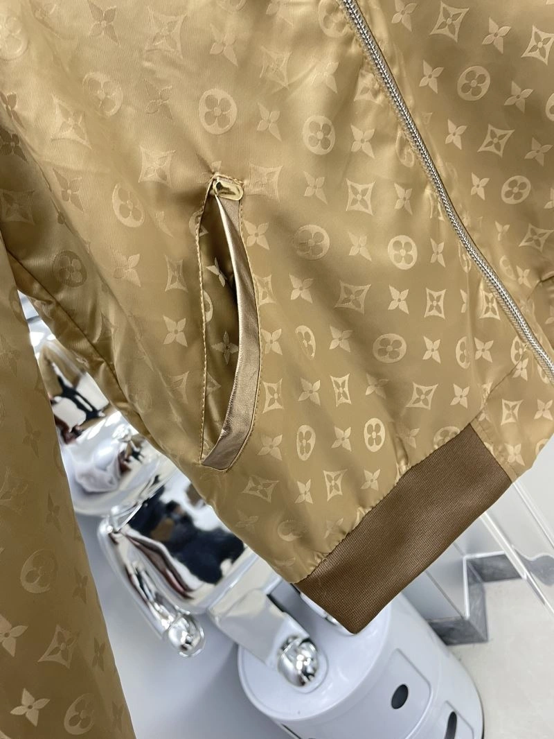 Louis Vuitton Outwear Premium 137555