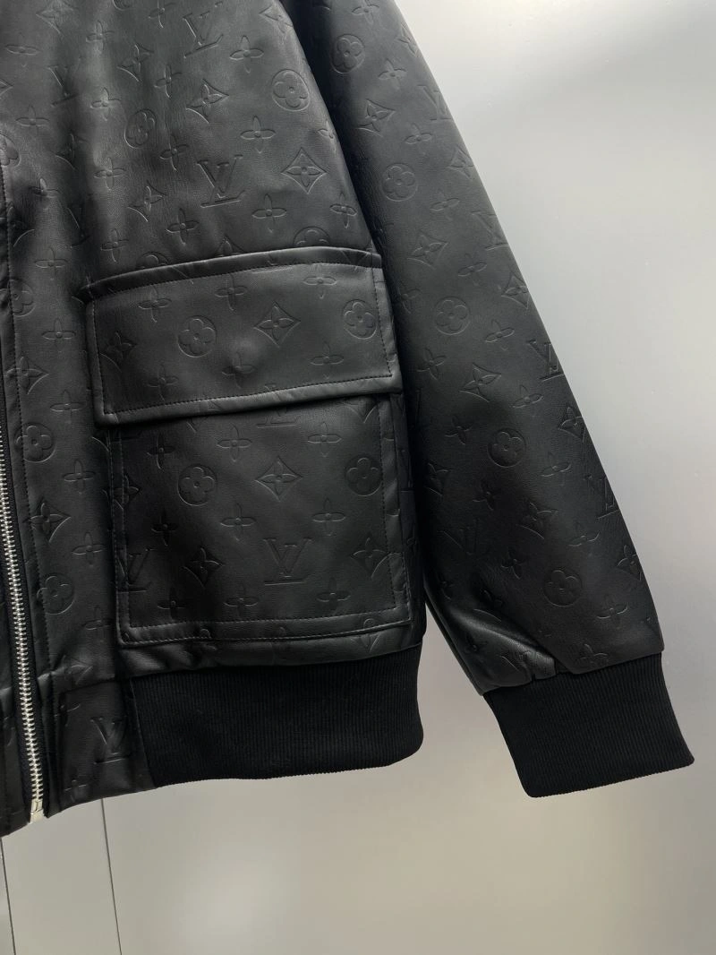 Stretchable Louis Vuitton Outwear 137545