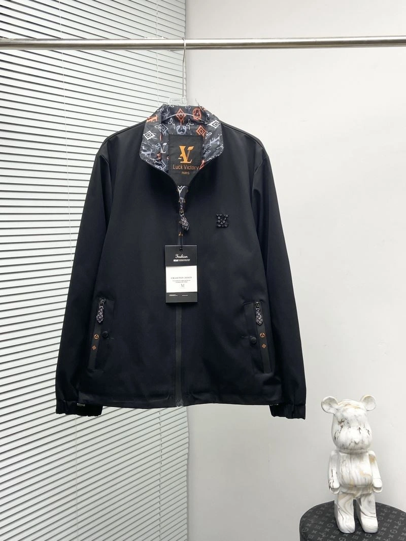 Louis Vuitton Outwear Durable 137532
