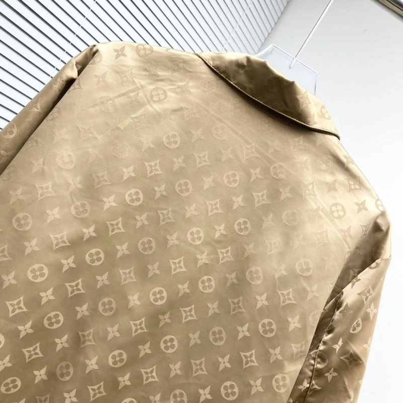 Trendy Louis Vuitton Outwear 137538