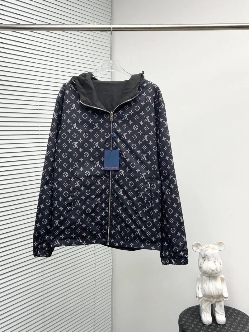 Louis Vuitton Outwear Neat 137534
