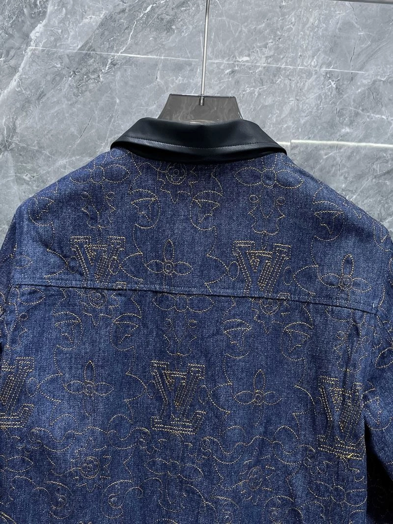 FashionForward Louis Vuitton Outwear 137528