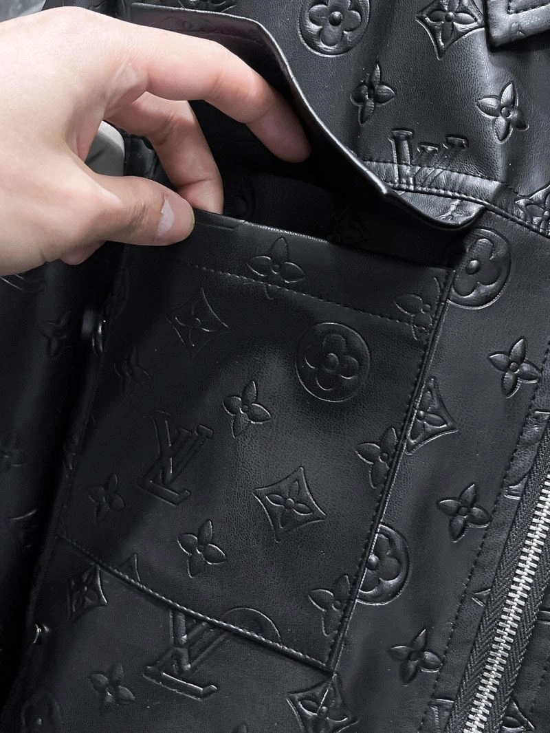 Louis Vuitton Outwear Timeless 137556
