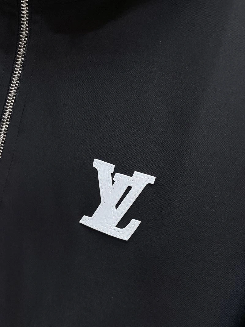 Louis Vuitton Outwear Efficient 137525