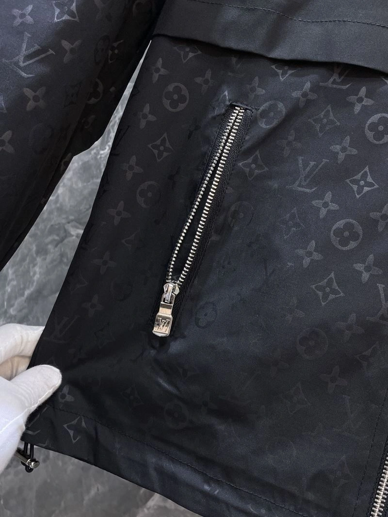 Louis Vuitton Outwear Efficient 137525