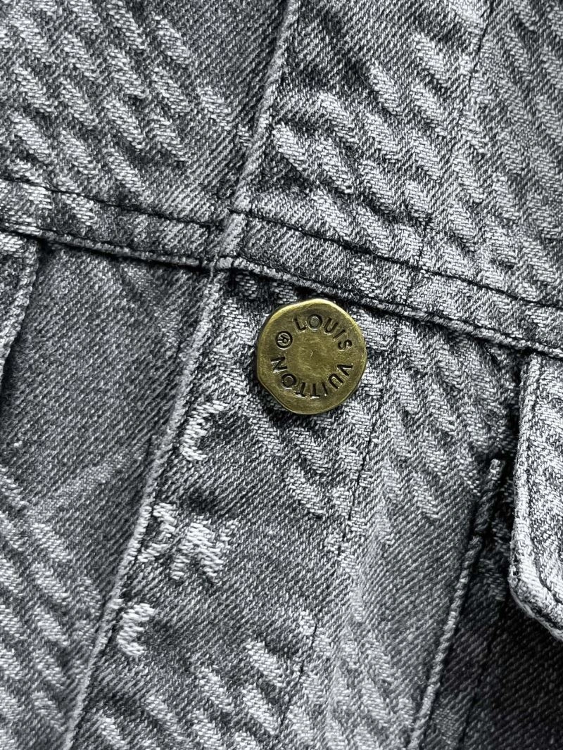 Louis Vuitton Outwear Trendsetting 137562