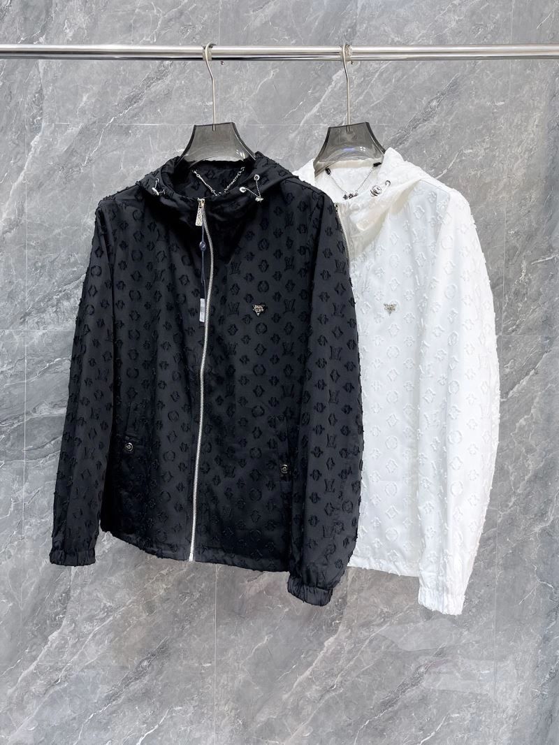 Louis Vuitton Outwear Lightweight 137519
