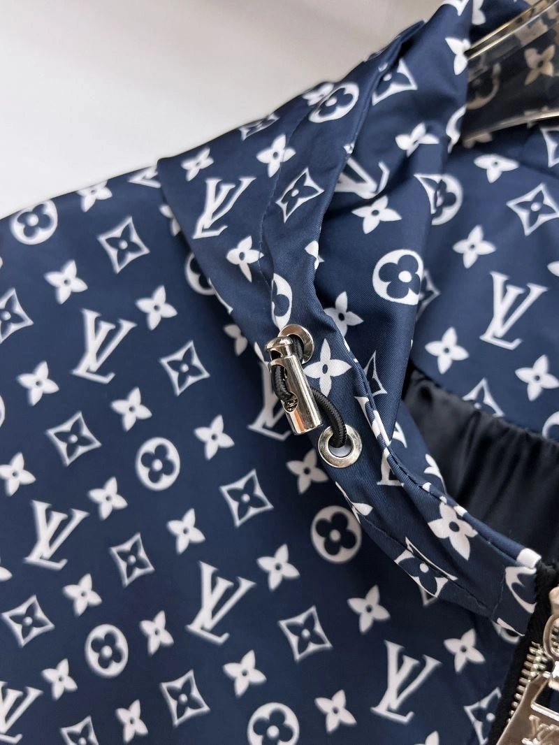 SunProtective Louis Vuitton Outwear 136931
