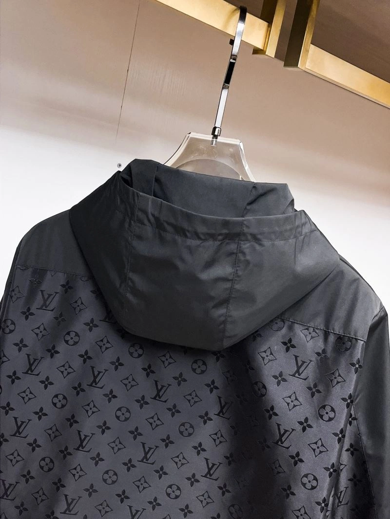 Popular Louis Vuitton Outwear 136890