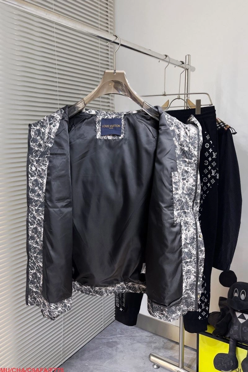 Louis Vuitton Outwear Fashionable 136893