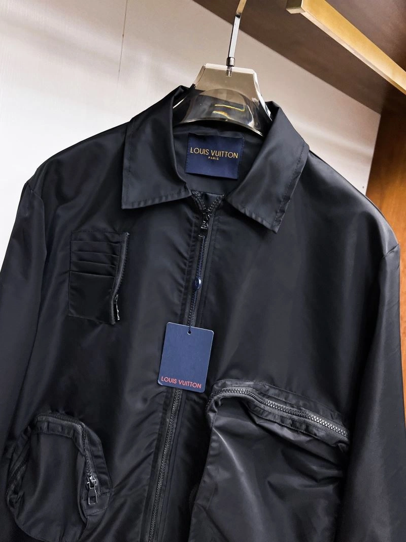Louis Vuitton Outwear Seasonal 136894