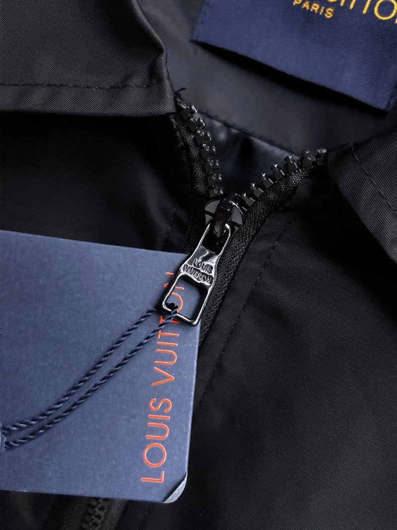 Louis Vuitton Outwear Seasonal 136894