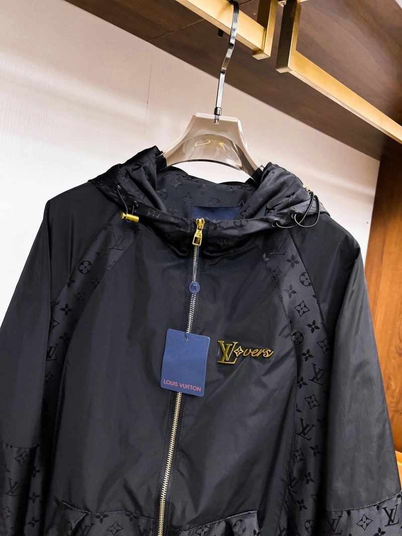Louis Vuitton Outwear Breathable 136888