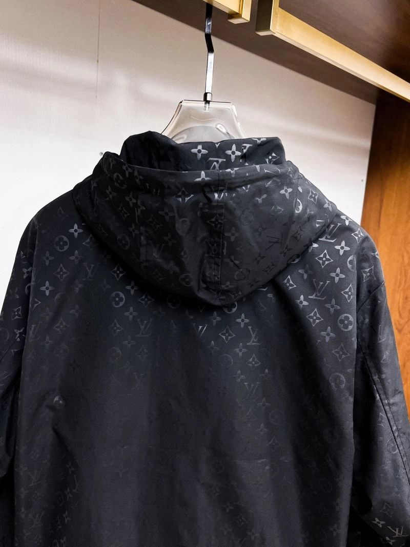 Durable Louis Vuitton Outwear 136889