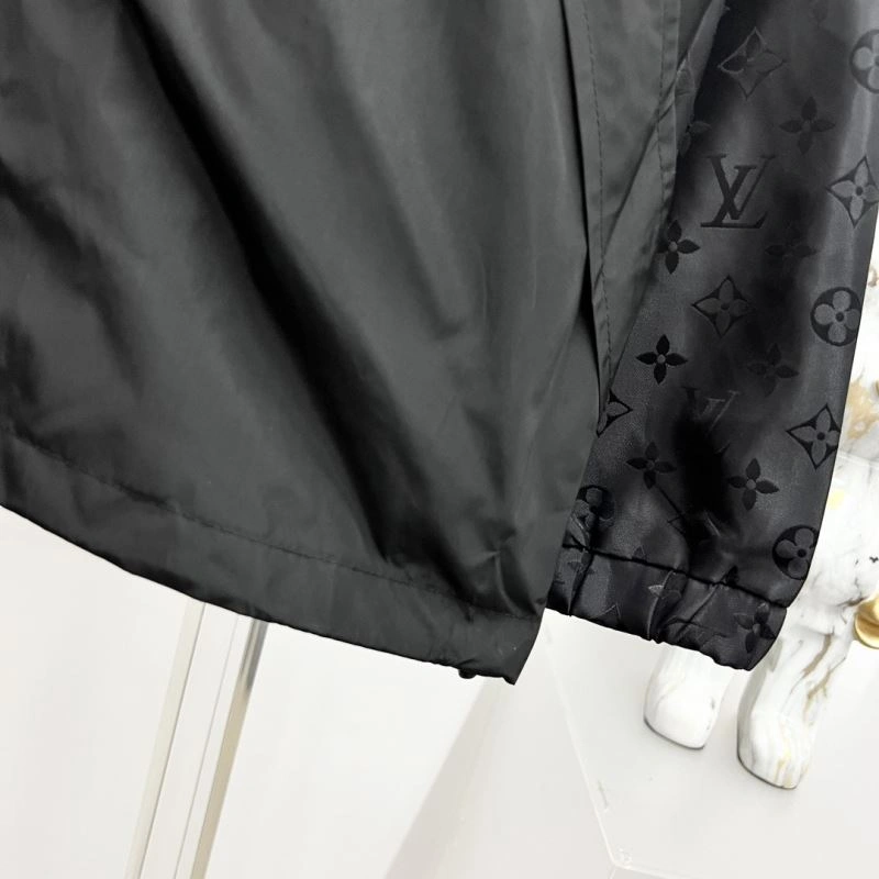Louis Vuitton Outwear RelaxedFit 136870