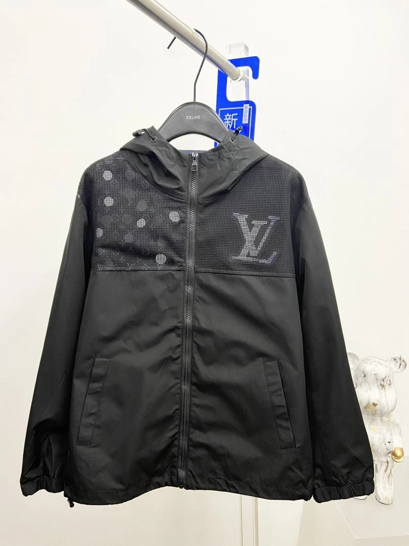 Louis Vuitton Outwear FreshLook 136880