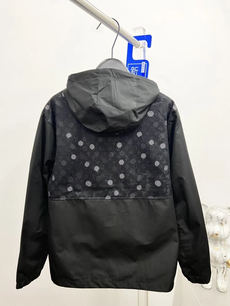 Louis Vuitton Outwear FreshLook 136880