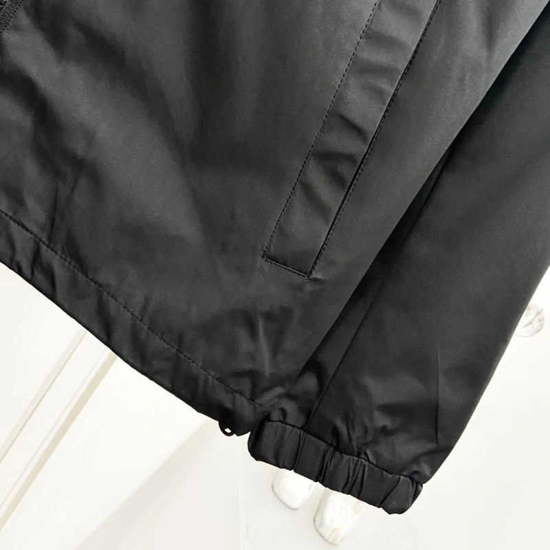 Louis Vuitton Outwear FreshLook 136880