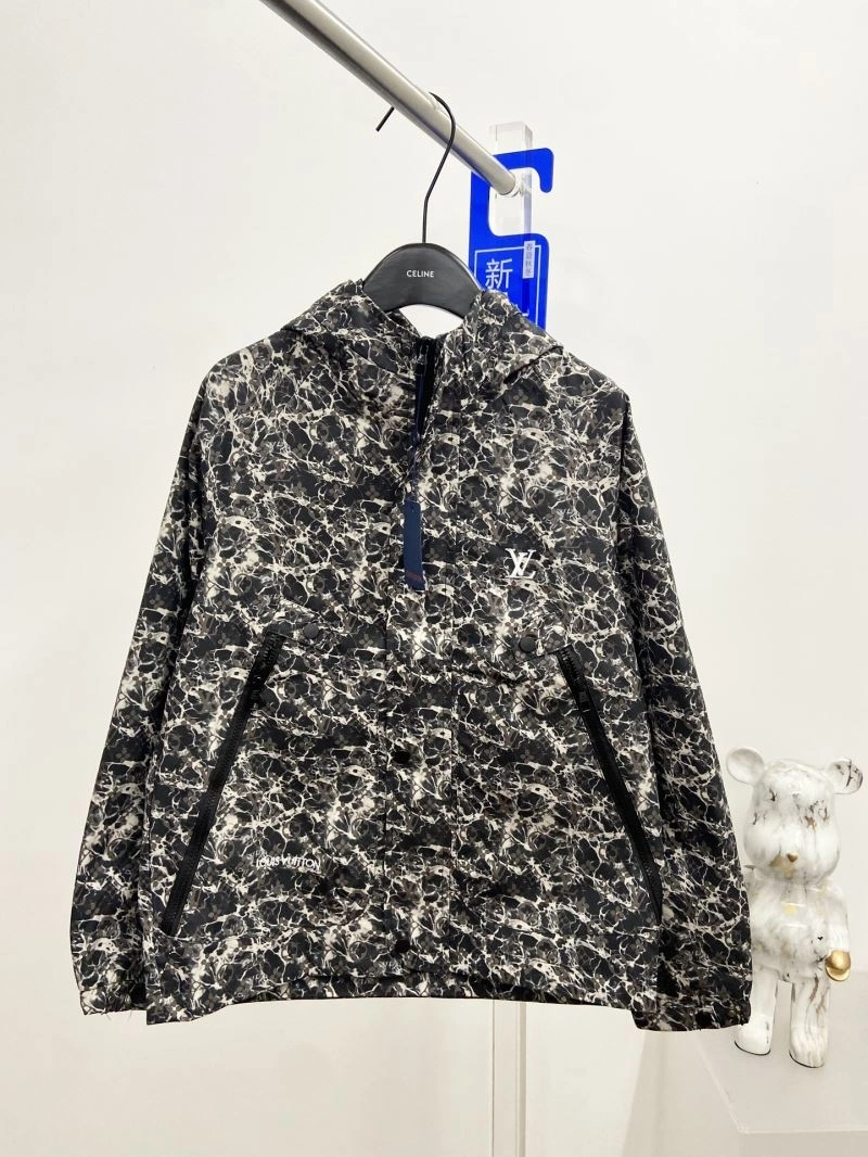 Premium Louis Vuitton Outwear 136872
