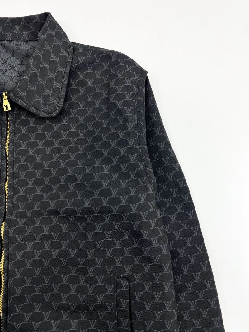 Louis Vuitton Outwear TimelessDesign 136876