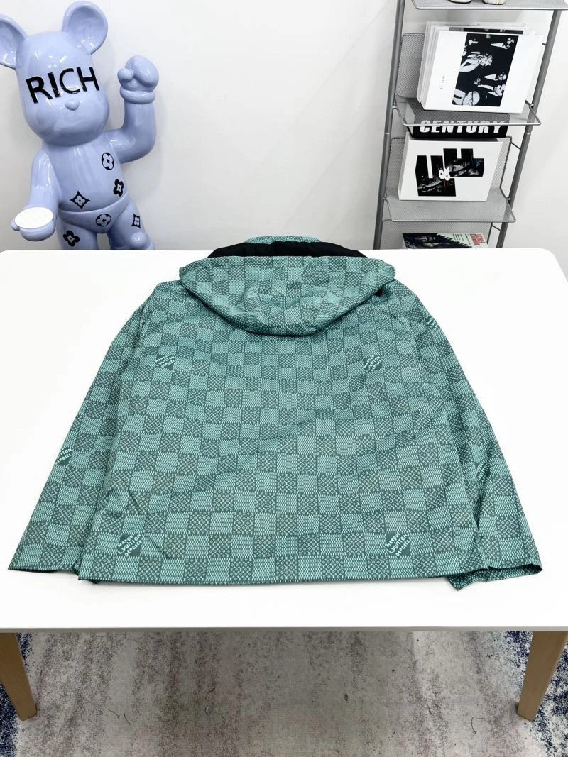 Cozy Louis Vuitton Outwear 136882