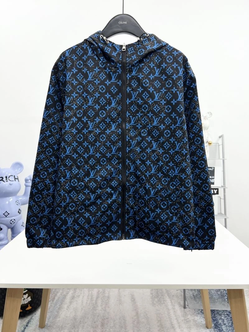 Thermal Louis Vuitton Outwear 136858