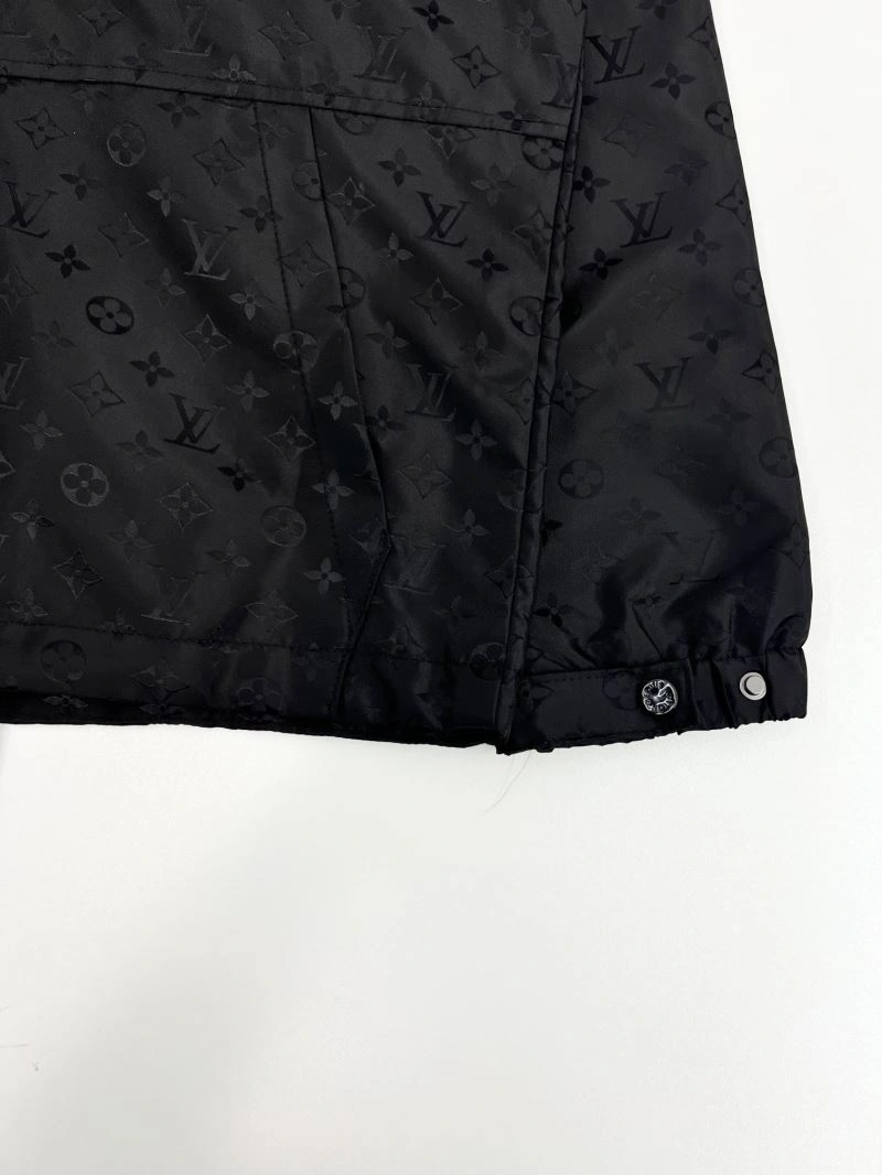 DailyWear Louis Vuitton Outwear 136859