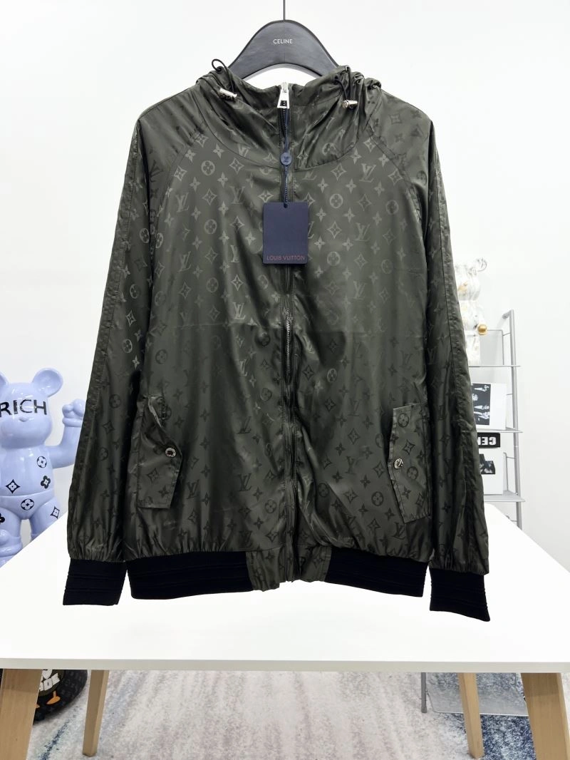 Louis Vuitton Outwear Bright 136857