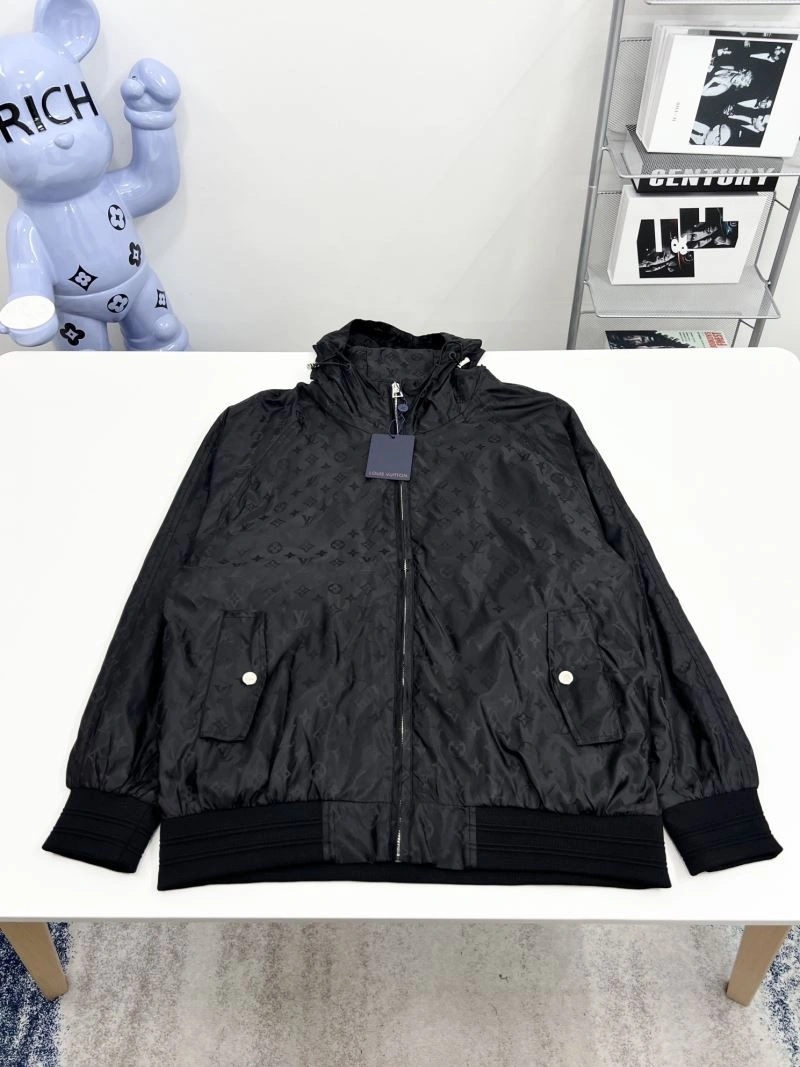 Louis Vuitton Outwear Cozy 136852