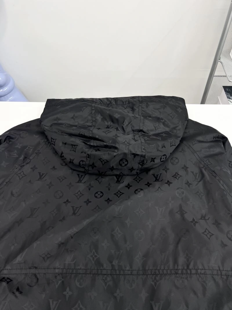 Louis Vuitton Outwear Cozy 136852