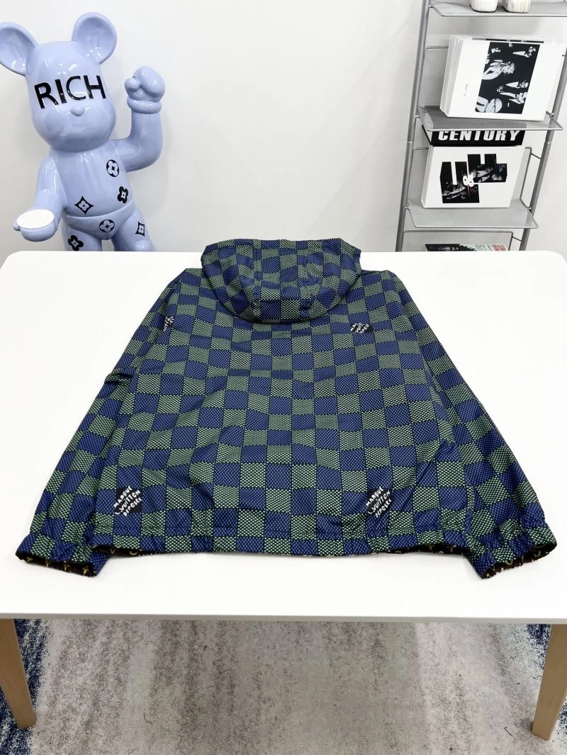Louis Vuitton Outwear Thermal 136851