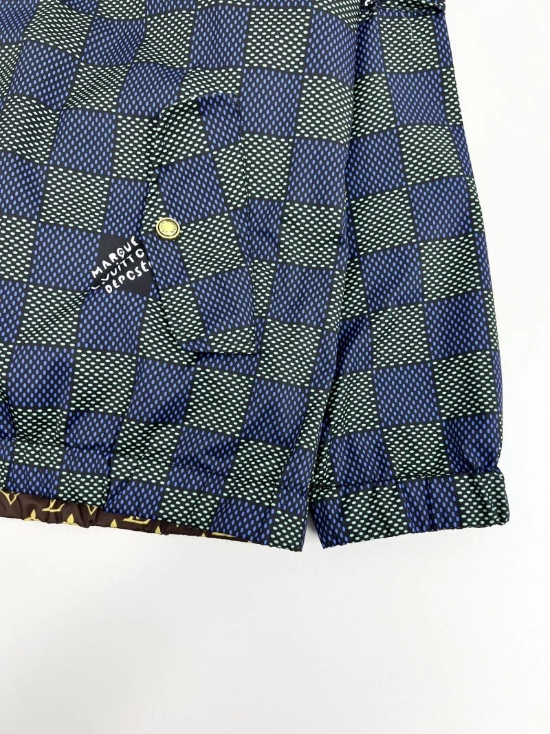 Louis Vuitton Outwear Thermal 136851