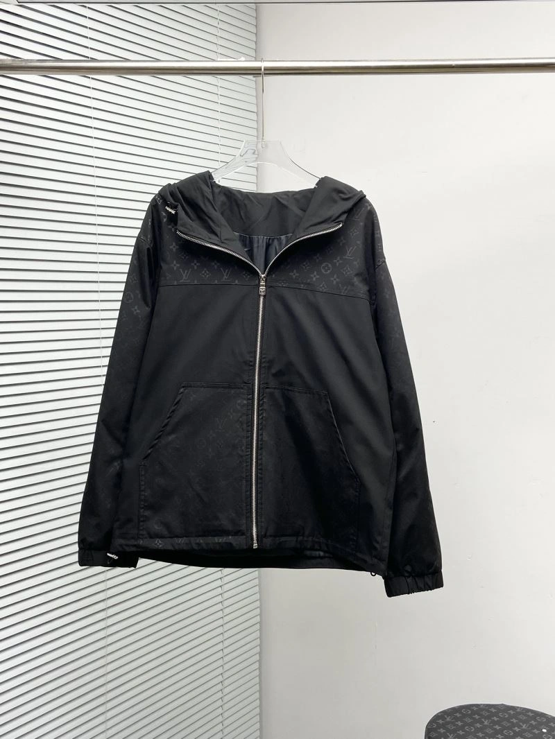 Louis Vuitton Outwear FreshLook 136849