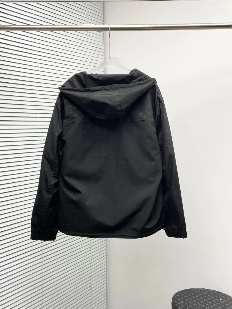 Louis Vuitton Outwear FreshLook 136849