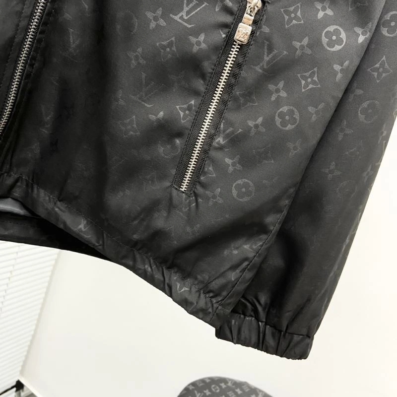 Louis Vuitton Outwear ModernLook 136848