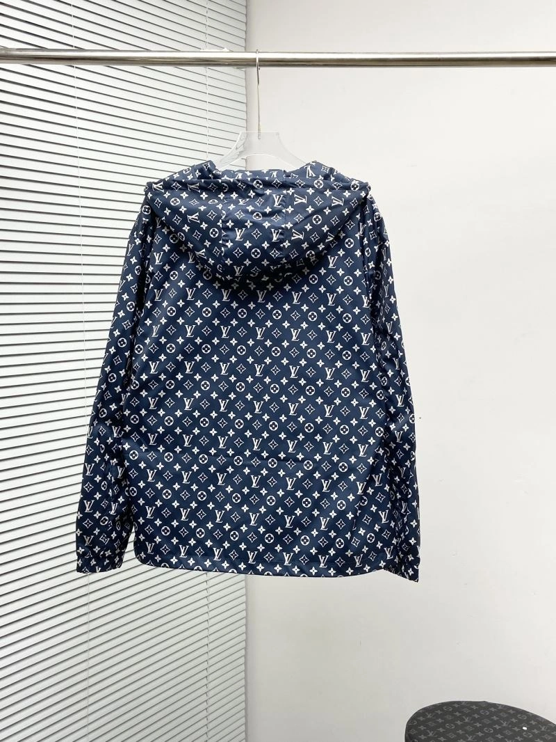 Louis Vuitton Outwear Modern 136856