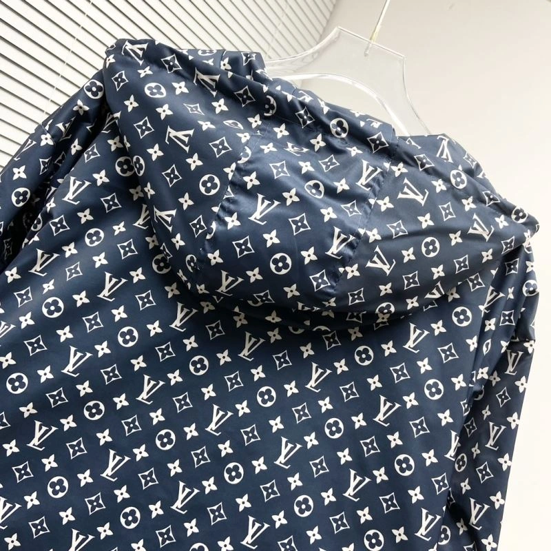 Louis Vuitton Outwear Modern 136856