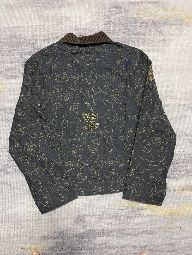 Louis Vuitton Outwear Neat 136841