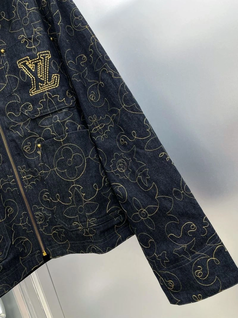 Louis Vuitton Outwear SmoothTexture 136842