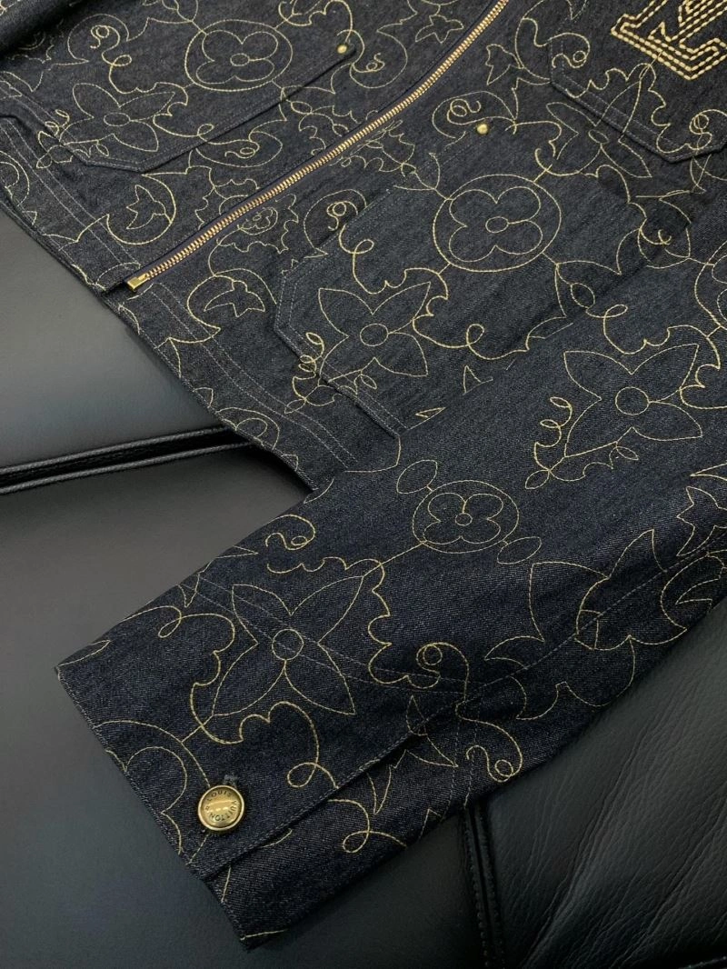 Louis Vuitton Outwear Modern 136826