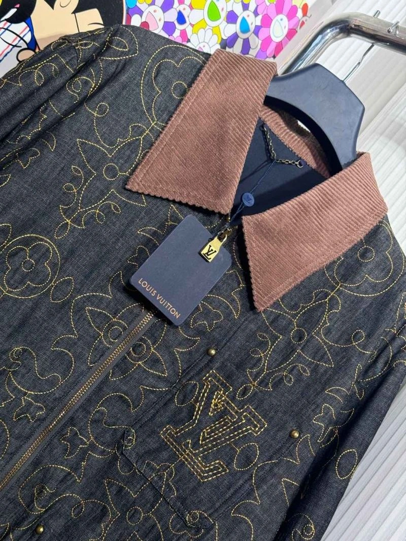 Louis Vuitton Outwear Sustainable 136828