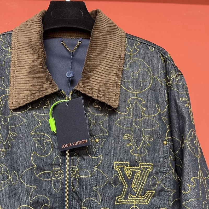 Louis Vuitton Outwear Cozy 136820