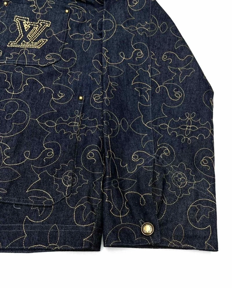 Original Louis Vuitton Outwear 136829