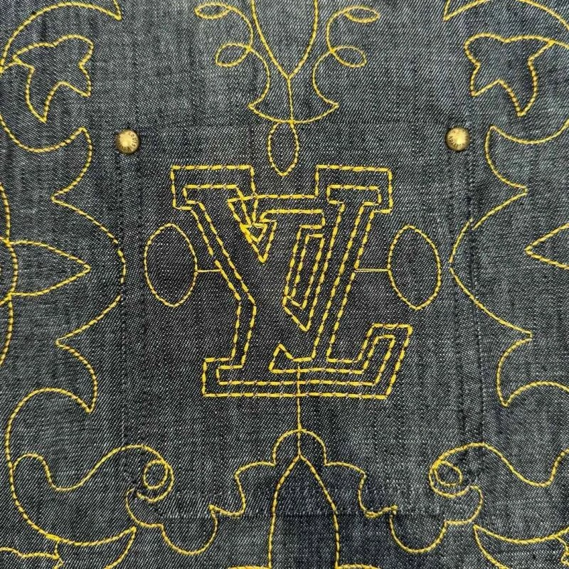 Affordable Louis Vuitton Outwear 136844