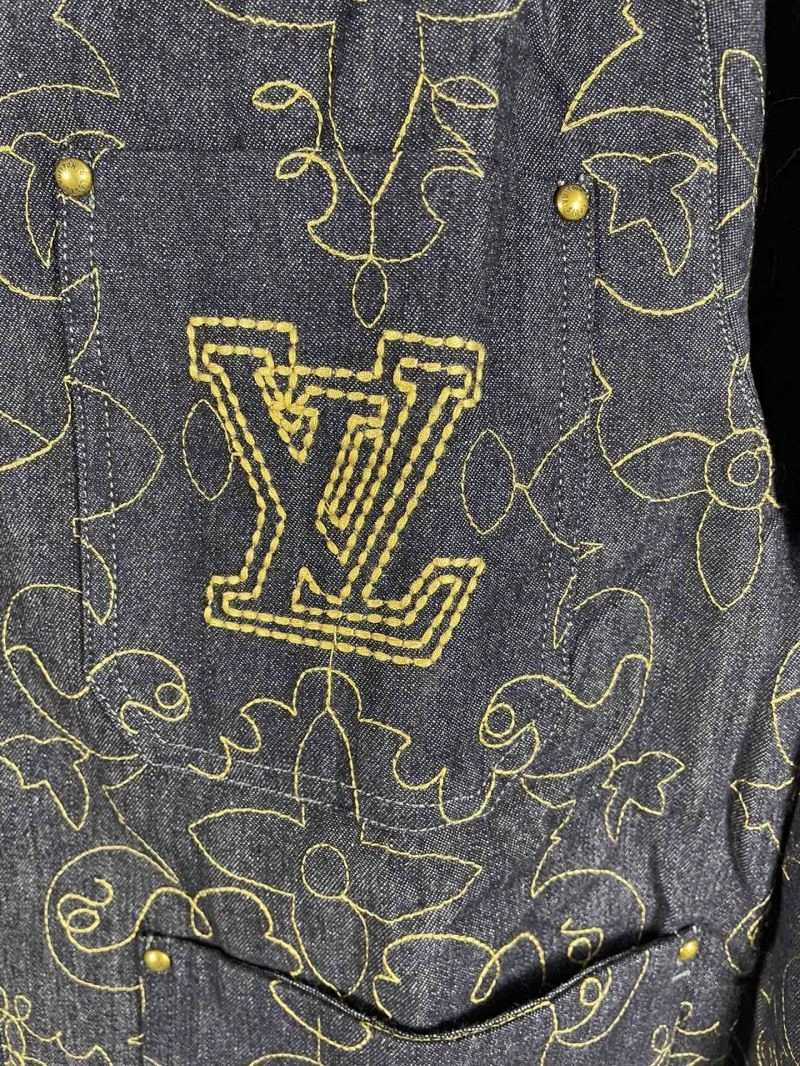 Louis Vuitton Outwear Stretchable 136821