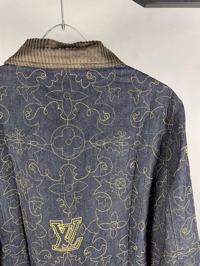 Louis Vuitton Outwear Stretchable 136821