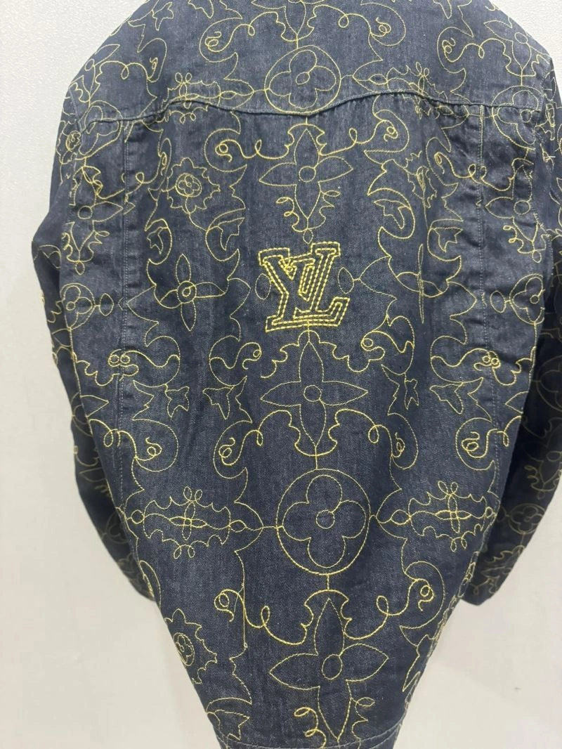 Louis Vuitton Outwear Original 136838