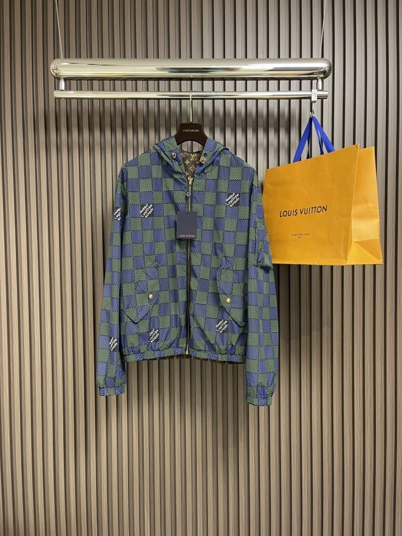 RelaxedFit Louis Vuitton Outwear 136827